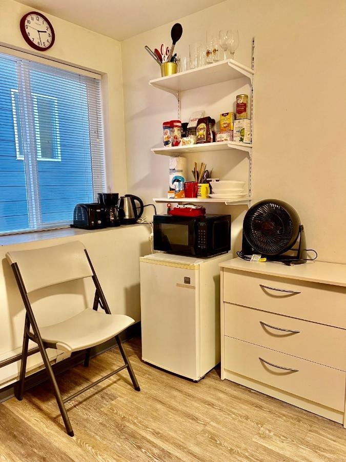 Micro Studio Apartment 10 Minutes Walk To University Of Washington Seattle Exteriör bild