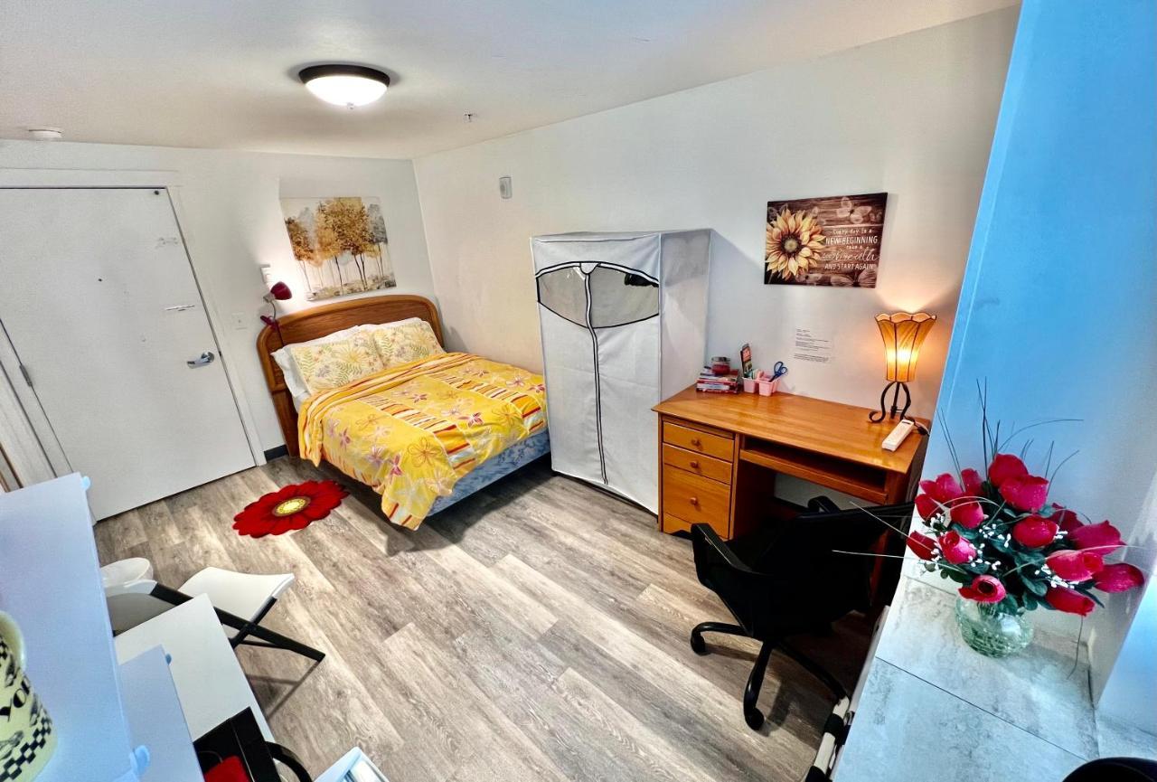 Micro Studio Apartment 10 Minutes Walk To University Of Washington Seattle Exteriör bild